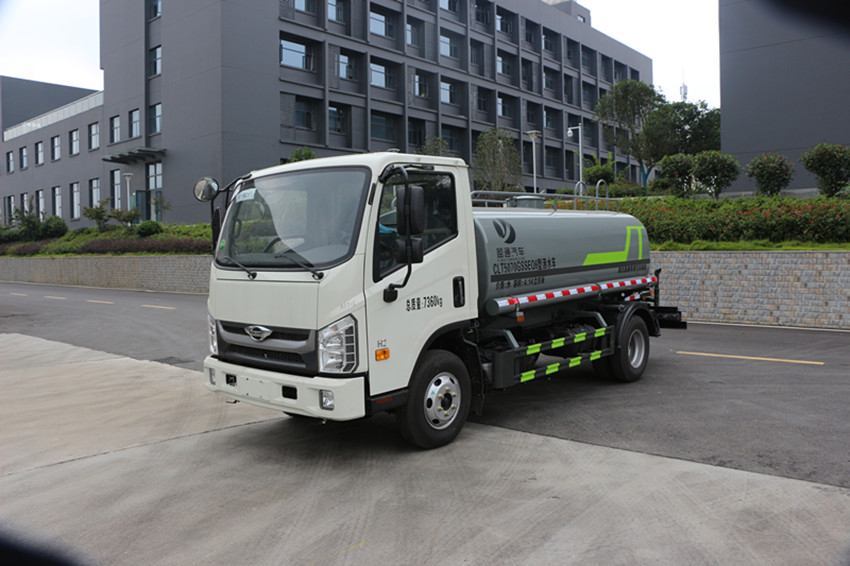 环卫5吨洒水车-环卫5吨洒水车厂家直销-环卫5吨洒水车价格查询